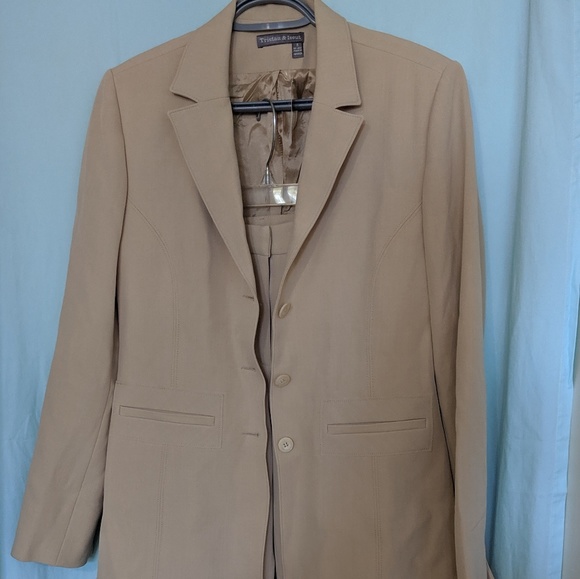 Jacket suit - Picture 1 of 4